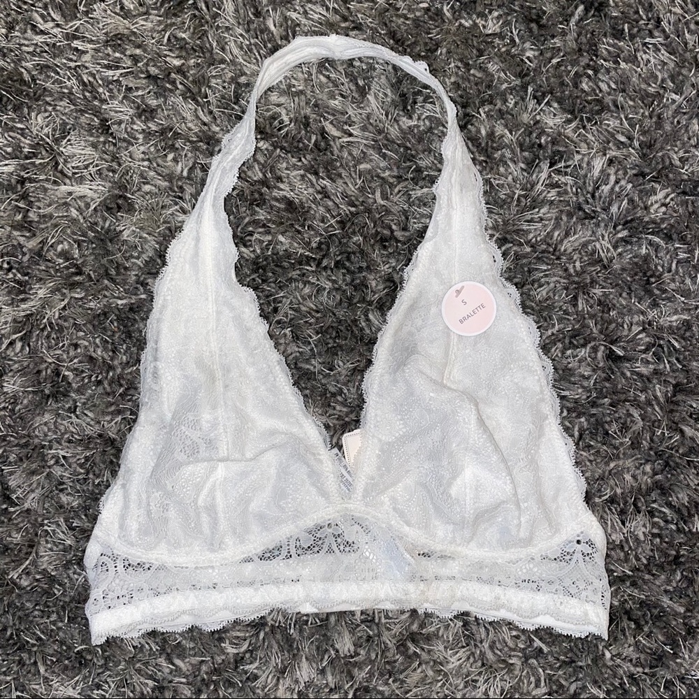 NWT Forever 21 White Lace Halter Bralette